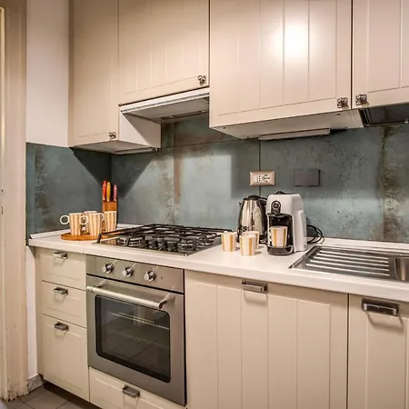 Apartament Fresh House Colosseo Rzym