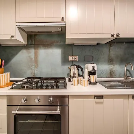Fresh House Colosseo Appartement Rome